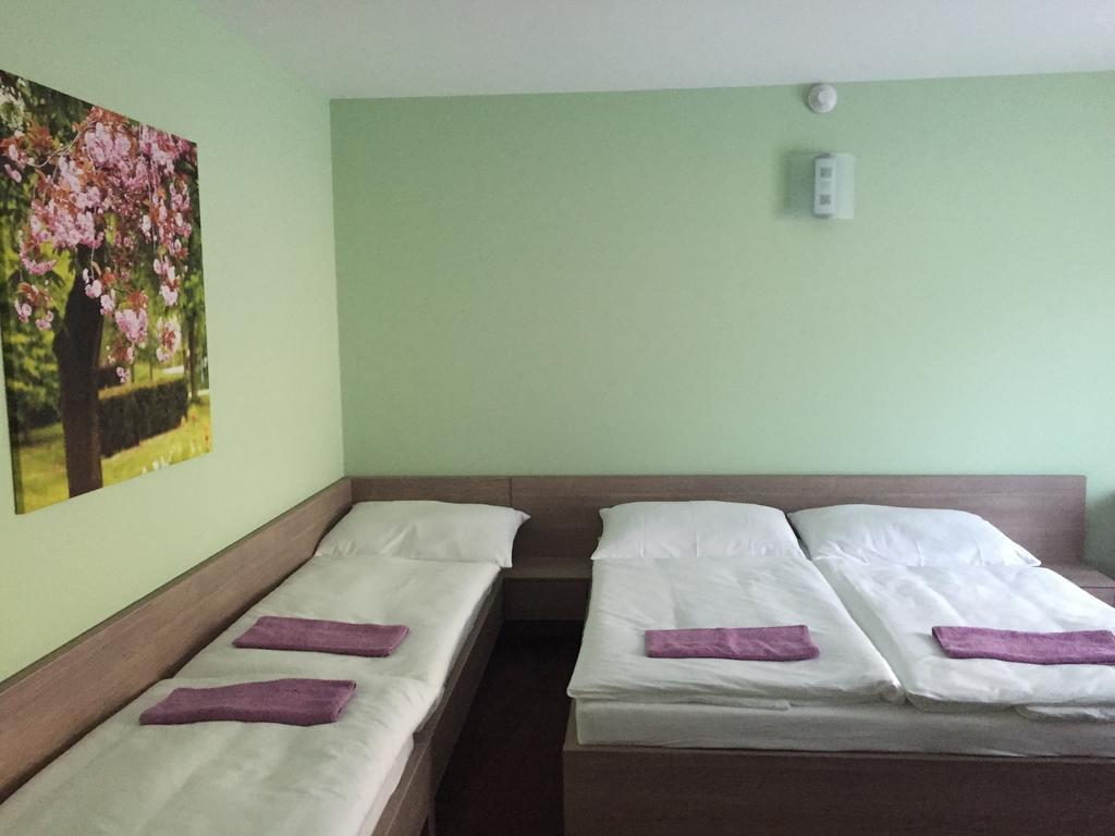Wellness Pension Inovec Jalsove Exterior foto