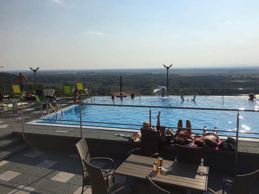 Wellness Pension Inovec Jalsove Exterior foto