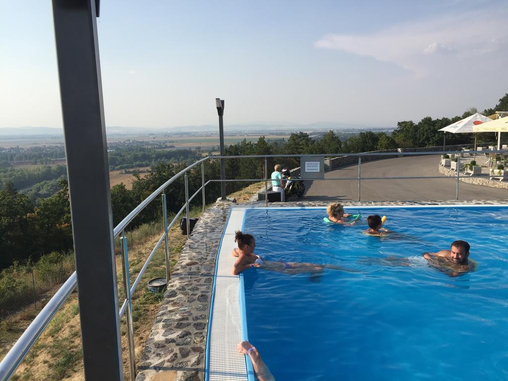 Wellness Pension Inovec Jalsove Exterior foto